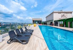 Swimming Pool 6 Dorsett Residences Sri Hartamas KL by BeYourHost