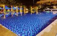 Swimming Pool 7 Muong Thanh Oceanus Apartment