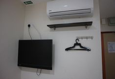 Bedroom 4 DCozy Hotel