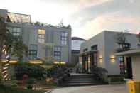 Exterior Merlyns Garden Inn Syariah