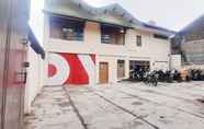 Bangunan 4 Super OYO 1340 Wisma Alamanda