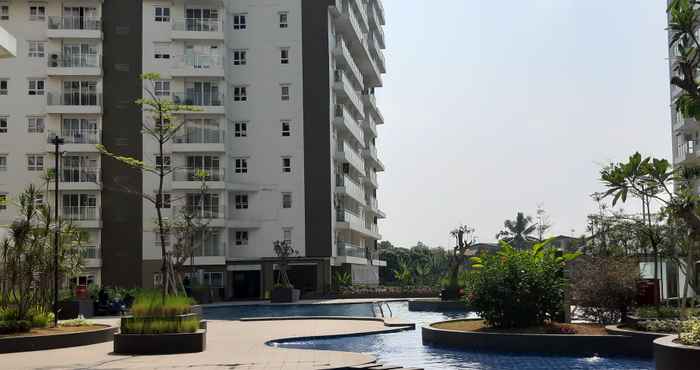 Kolam Renang High Livin Apartment Pasteur