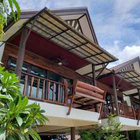 Chomsurang Hostel1 , 飯店สะพานเสรีประชาธิปไตย 2497