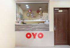 로비 4 OYO 89717 Budget Star Hotel