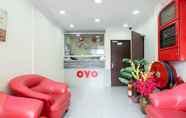 Lobby 3 OYO 89717 Budget Star Hotel