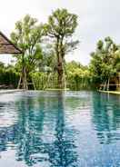 SWIMMING_POOL 