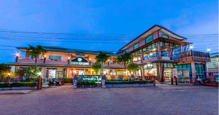 Exterior Baan Tonpai - Koh Larn