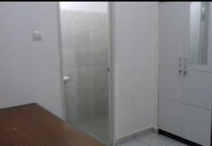 Bilik Mandi dalam Bilik 4 Glory Guesthouse