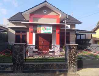 Bangunan 2 Homestay Purbalingga Tengah Kota By Simply Homy