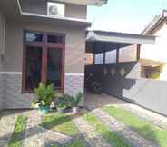 Exterior 5 Homestay Purbalingga Tengah Kota By Simply Homy