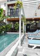 SWIMMING_POOL Royal Tourist Villas