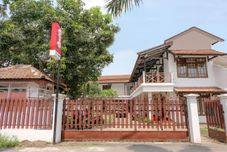 Bangunan Hotel O Kina Family Residence Syariah