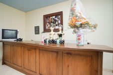 로비 OYO 1483 Hotel Bumi Bermi Permai