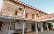 Bangunan 4 OYO 1592 Gading 4u Homestay Near RS Pratama Yogyakarta