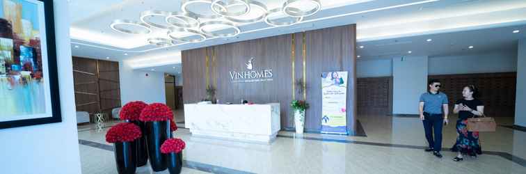 Sảnh chờ Property Plus Luxury Apartment - Vinhomes Metropolis