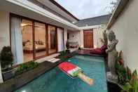 Kolam Renang The Satya Villa