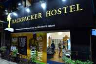 Bên ngoài Backpacker Hostel