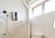 In-room Bathroom 5 OYO 89584 Hotel Sahara Kuala Kubu Bharu