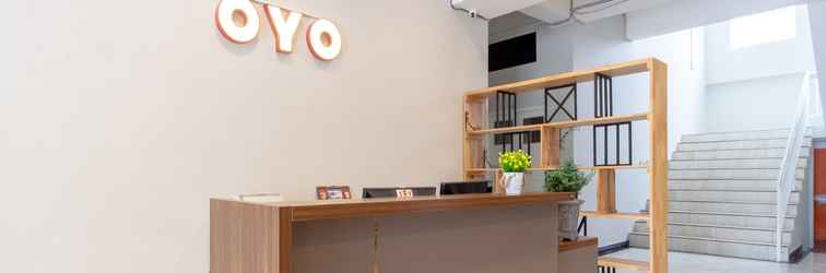 Sảnh chờ OYO 1400 Barat Residence Syariah