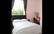 Bedroom 6 Jaya Sakti Hotel