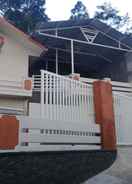 EXTERIOR_BUILDING Homestay Lovebird Syariah