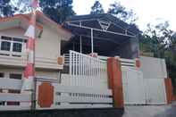 Exterior Homestay Lovebird Syariah