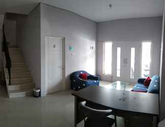 ล็อบบี้ 2 Juanda Homestay @ Bypass Juanda 