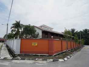 Exterior 4 Little Kampung Studio