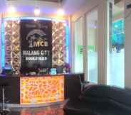 Lobby 7 Malang City Boulevard Backpacker & Capsule