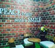 Common Space 3 Malang City Boulevard Backpacker & Capsule