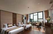 Bedroom 5 Ha Long Marina Hotel