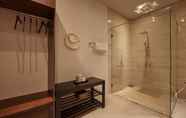 In-room Bathroom 7 The Araya Villas Cemagi Beach