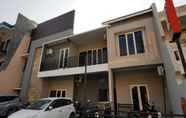 Exterior 4 OYO 1541 Padang Pasir C-12 Residence