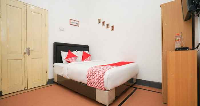 Bilik Tidur OYO 1482 Brak Guest House