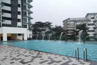 Kolam Renang 7Stonez Suites Geo38 Genting Highlands