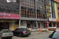 Exterior Hotel 99 Seri Kembangan Serdang