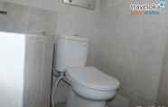 Toilet Kamar 5 Bukit Shofa Syariah Homestay