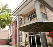 Exterior 2 Rumaisa Homestay