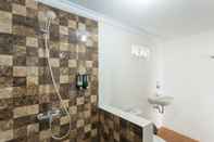 Toilet Kamar The Dewi Sun Sun Suite