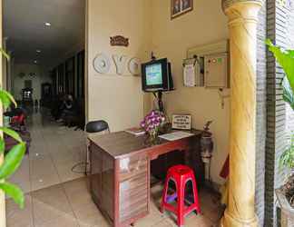 Lobby 2 OYO 335 Wisma Empat Lima Syariah