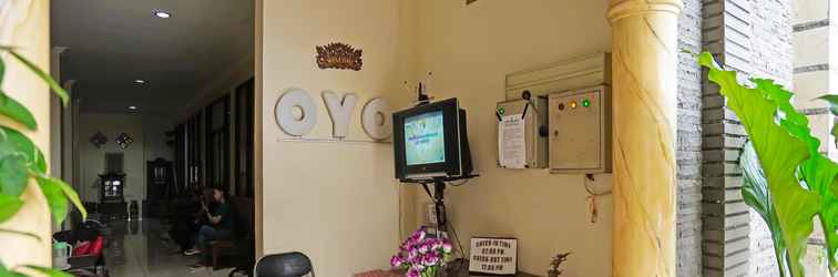 Lobby OYO 335 Wisma Empat Lima Syariah