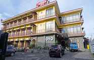 ภายนอกอาคาร 2 OYO 335 Wisma Empat Lima Syariah