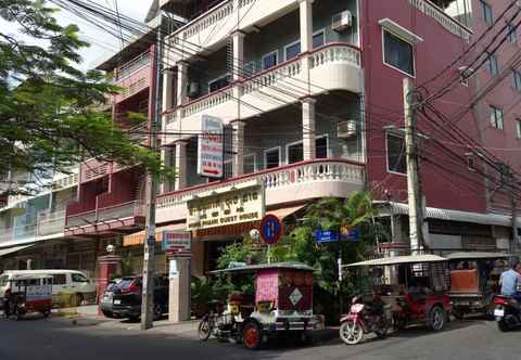 Bên ngoài Hong Phann Guest House