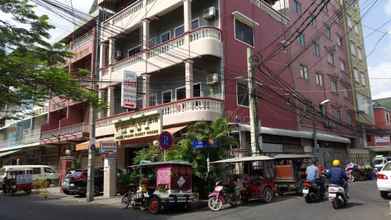 Bên ngoài 4 Hong Phann Guest House