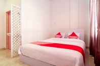 Kamar Tidur OYO 1557 Bungas Guest House