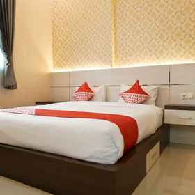 Bedroom 1 Amryrooms, Pekanbaru Hotels