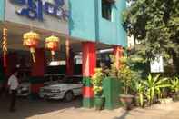 Exterior Shwe Htee (Yangon)