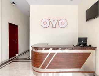 Lobi 2 OYO 1585 Ring Road Residence