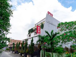 外観 4 Carofin Guest House