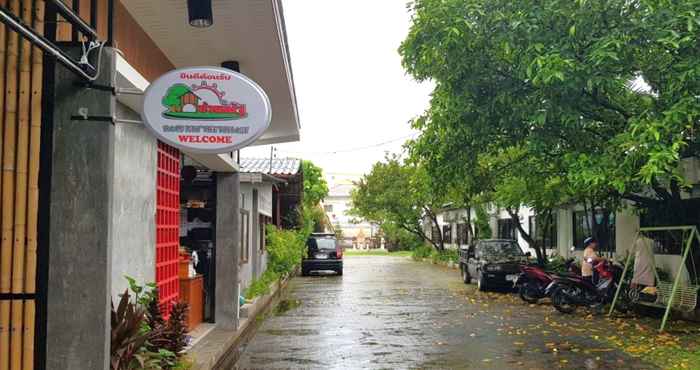 Luar Bangunan Baan Nat The Village (SHA Certified)